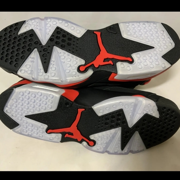 Nike AIR JORDAN 6 RETRO OG Black Infared Size 9.5 384664-060 2019 NEW IN BOX - Picture 6 of 12